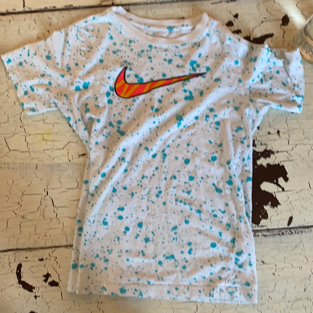 kids nike t